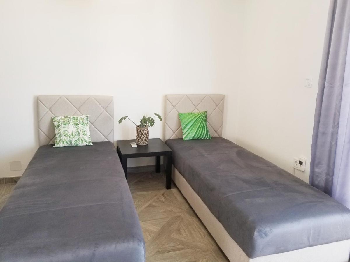 Aparthotel Monterria Bar Dış mekan fotoğraf