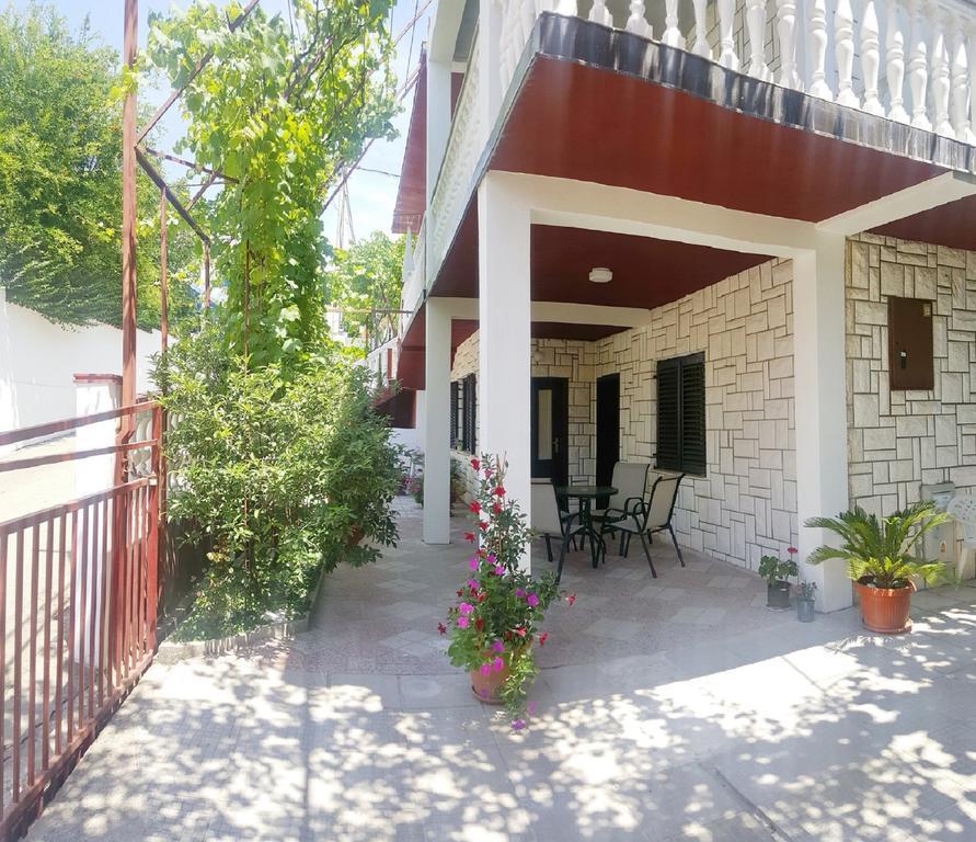 Aparthotel Monterria Bar Dış mekan fotoğraf