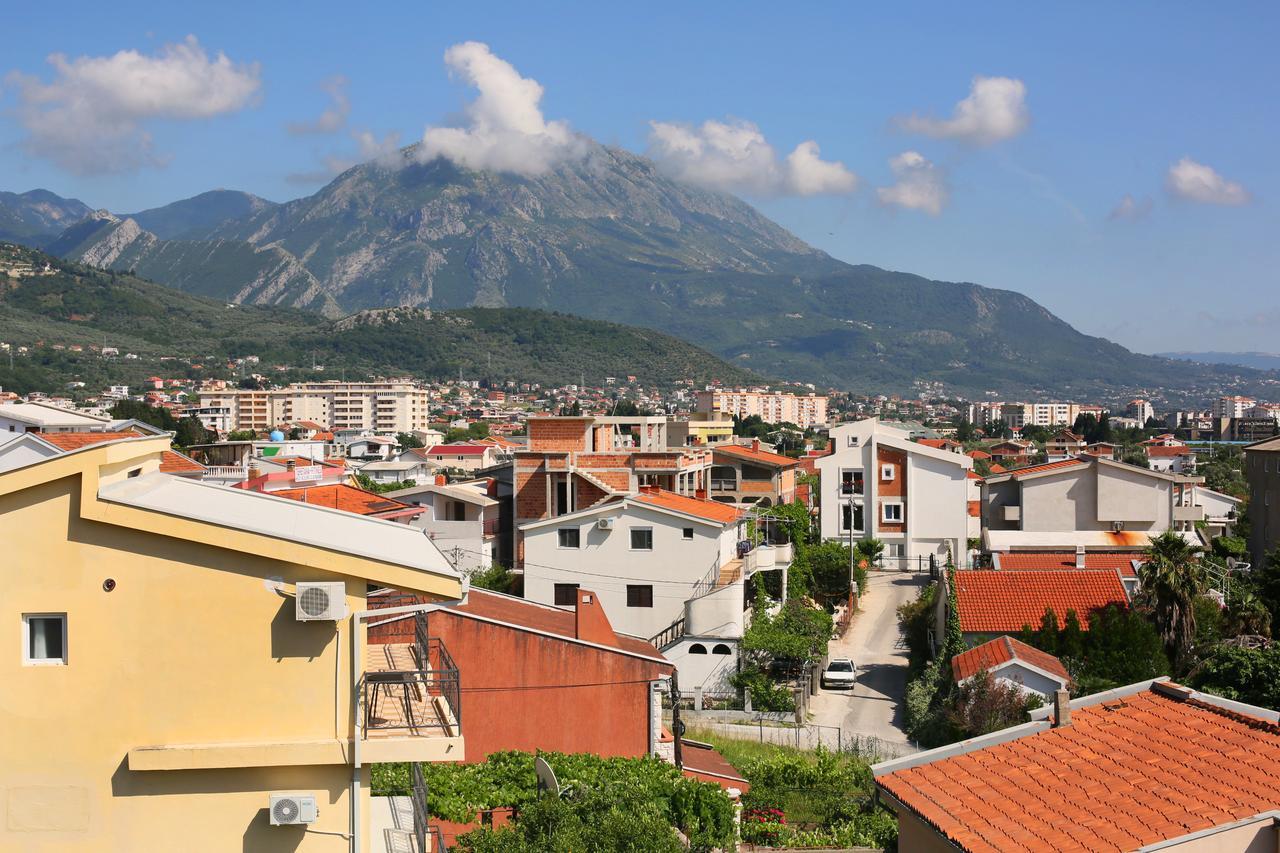 Aparthotel Monterria Bar Dış mekan fotoğraf