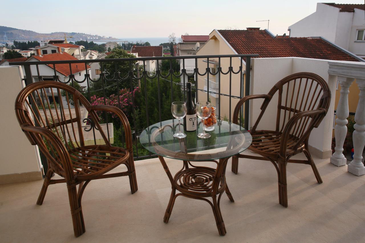 Aparthotel Monterria Bar Dış mekan fotoğraf