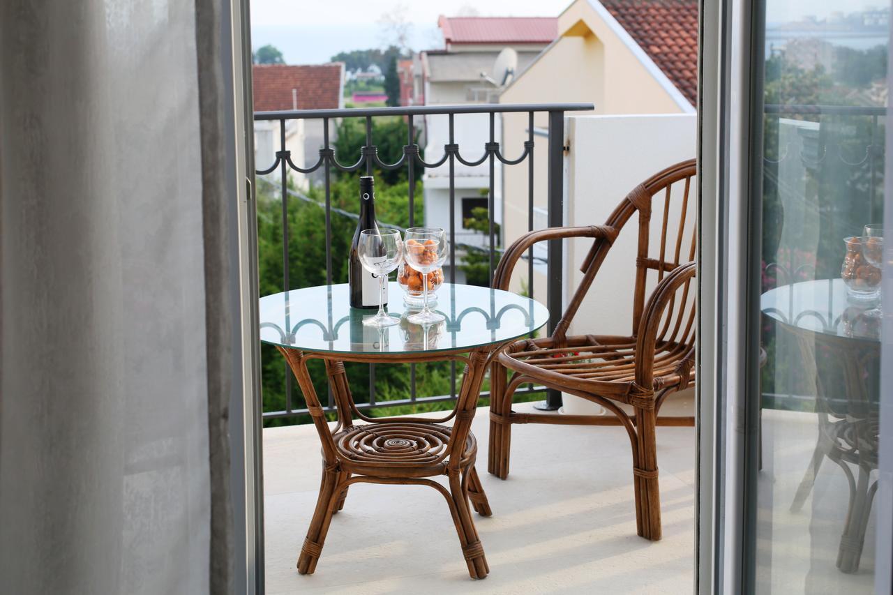 Aparthotel Monterria Bar Dış mekan fotoğraf