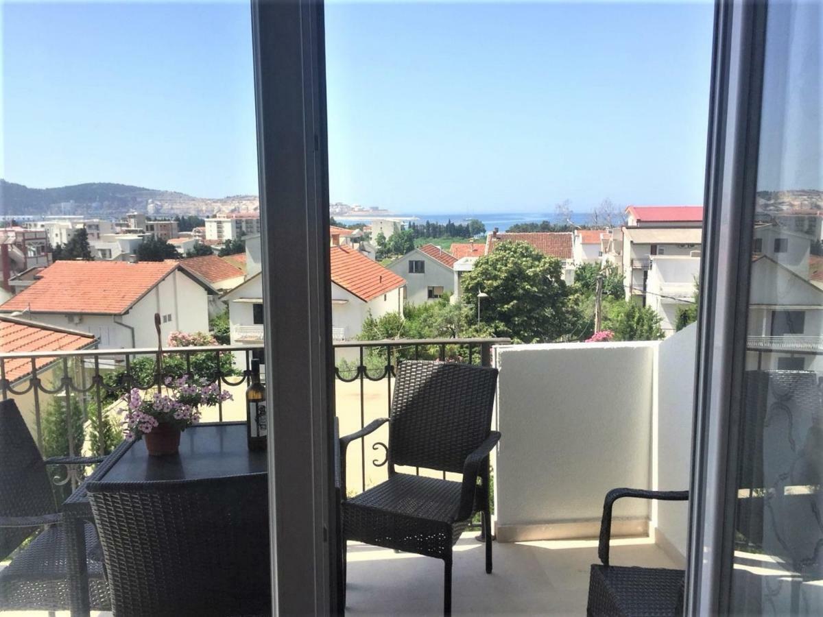 Aparthotel Monterria Bar Dış mekan fotoğraf